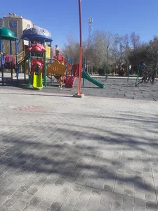 زمین بازی کودکان