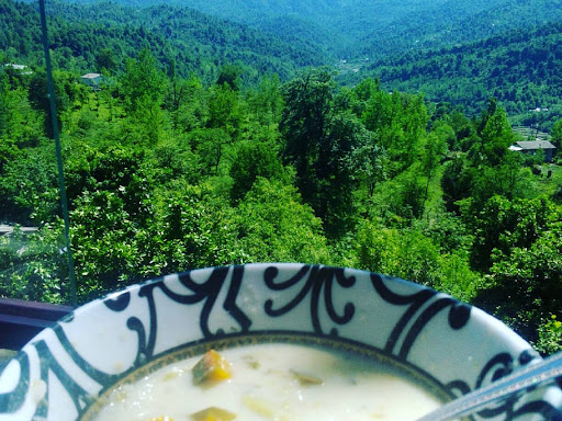 رستوران جنگلی کلبه بهار