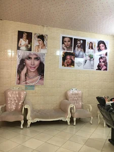 سالن زیبایی نازنین
