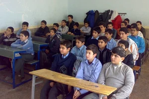 مدرسه نمونه دولتی نورا