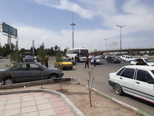 ایستگاه اتوبوس قم کاشان
