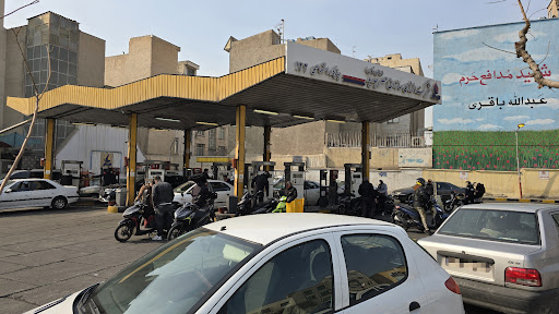 پمپ بنزین آذربایجان