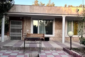 مراقبت پرستاری و خدمات نظافتی یاوران