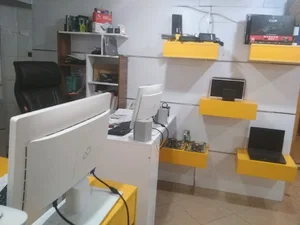 فروشگاه لپ تاپ تهران ای تی