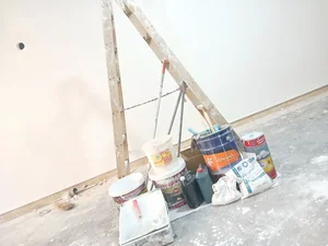 نقاش ساختمان در یافت‌آباد 2
