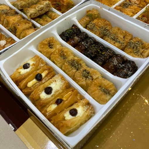 باقلوا استانبولی نبات