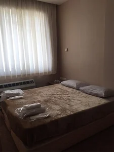 هتل زنبق