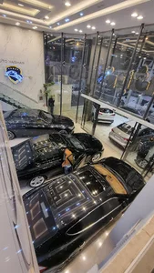خدمات دیتیلینگ خودرو