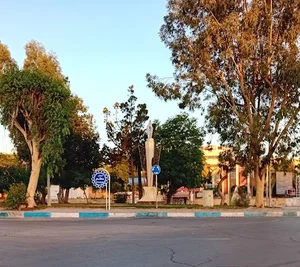 میدان معلم
