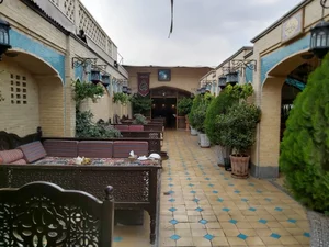 کافه رستوران گوهرشاد 4