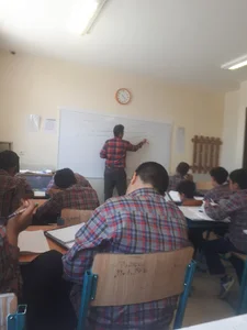 کلاس هشتم ۳