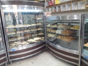 نان فانتزی و قنادی فروشی یکتانان