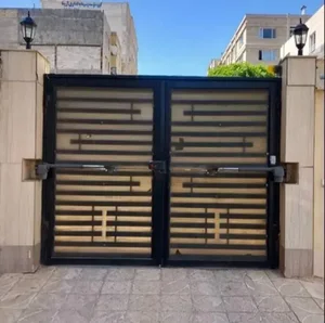 درب اتوماتیک مانا در 5