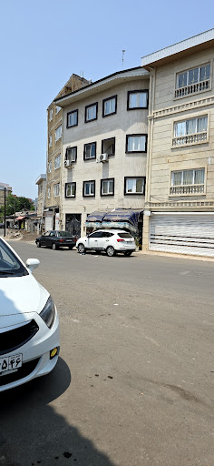 سوپرمارکت طاها