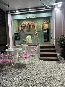 Rocco cafe کافه روکو