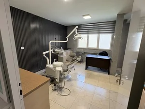 آوان ایمپلنت
