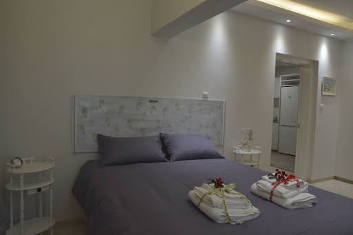 THE CENTRAL SUITES < ARMONIA > IN THE HEART OF NICOSIA