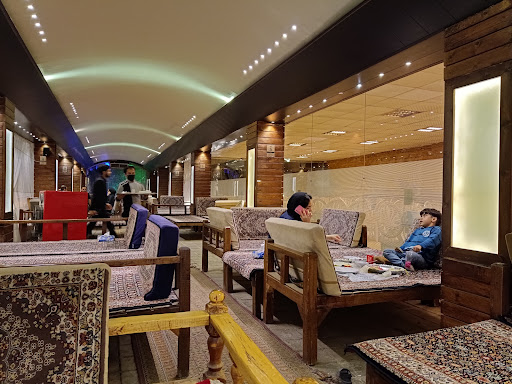 رستوران باغ بهشت فین