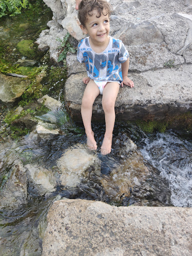 منطقه توریستی سنگستان
