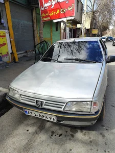شیشه اتومبیل خجسته