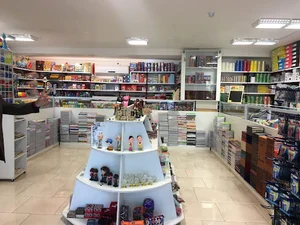 نوشت‌افزار مشق شب