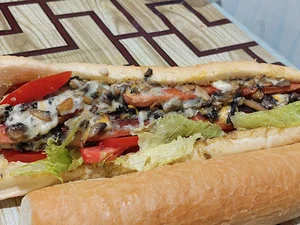 کافه ساندویچ کیکاووس