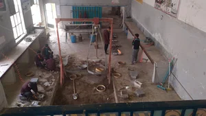 هنرستان 410 نوشیروانی