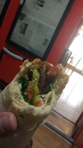 پیتزا ساندویچ مسافر