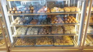 نان شیرینی آبان 4