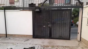 نصب و تعمیر درب اتوماتیک و جک پارکینگ در ولیعصر 5