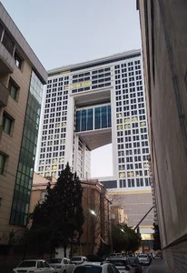 دپارتمان حقوقی و ملکی آماگ