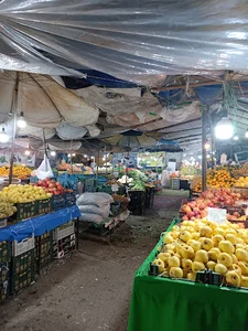 بازارچه دستفروشان میوه و تره‌بار شهرداری نوشهر