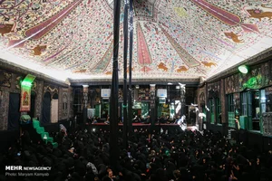۵ حسینیه قدیمی و معروف تهران کدامند؟