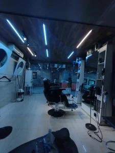 آرایشگاه مردانه 21 3