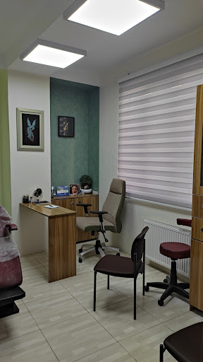 مطب پوست، مو و زیبایی دکتر کوثر