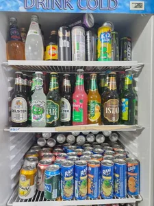 سوپرمارکت اهورا 4