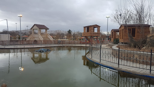 شهربازی سرزمین شادی