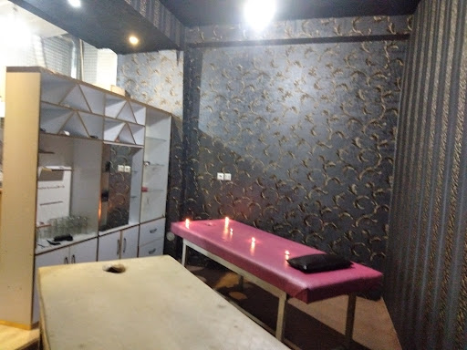 خدمات ماساژ باقری