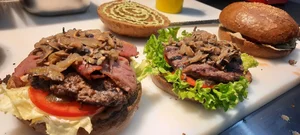 هینزا برگر 4