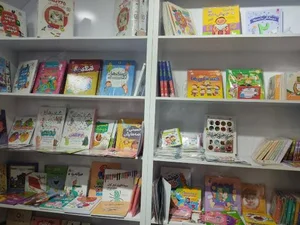 کافه کتاب شیراز 5