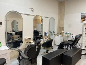 سالن زیبایی مائده