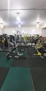 باشگاه بدنسازی اسطوره
