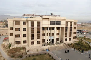 دانشگاه آزاد واحد هشتگرد