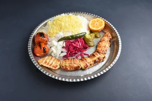 کترینگ طاها (شعبه مطهری) 2