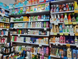 شوینده وبهداشتی عزتی
