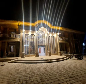 هتل یاس سفید