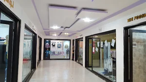 مرکز خرید رازان