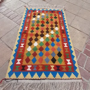گلیم کده خورشیدیان