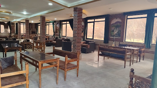 سفره خانه سنتی فانوس