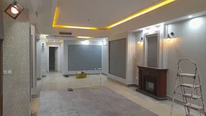 نقاش ساختمان در اتابک 5
